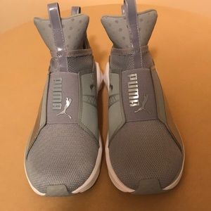 PUMA women’s FIERCE CORE casual sneaker NEW